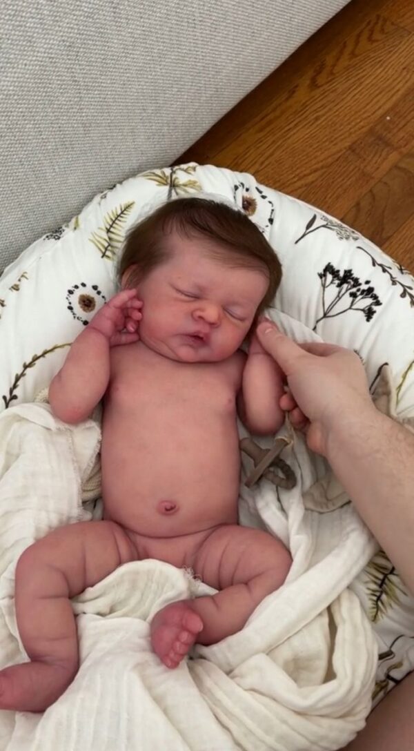 Samuel - Image 2
